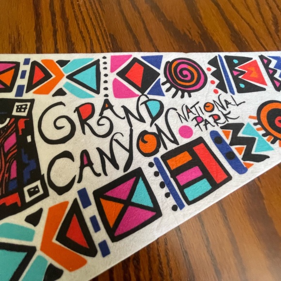 Grand Canyon National Park Souvenir Pennant - Picture 1 of 5